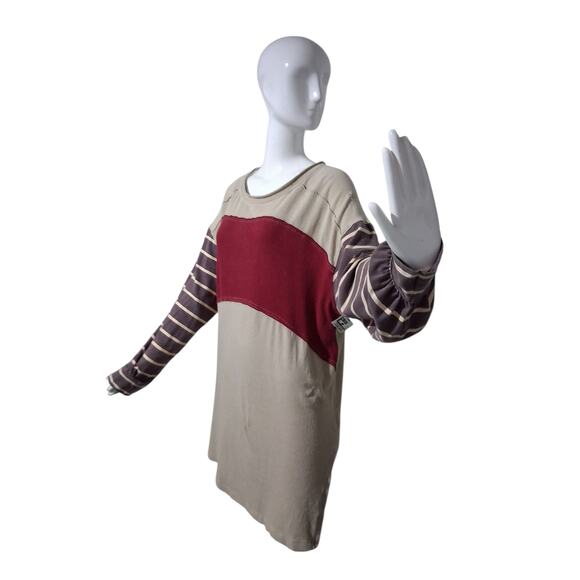 Free People Women's size Medium Oversized Awesome Tee Berry Grungecore Academia - Picture 8 of 13